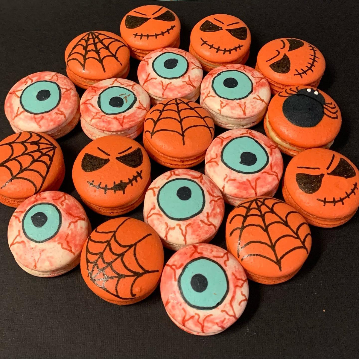 Halloween Macarons